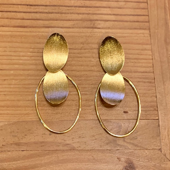 Rivka Friedman Concave DiscCascading DangleEarring - Picture 5 of 7